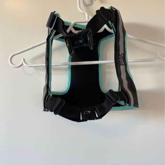 Sleepypod Dog Sleepypod Clickit Terrain Dog Car Harness Poshmark